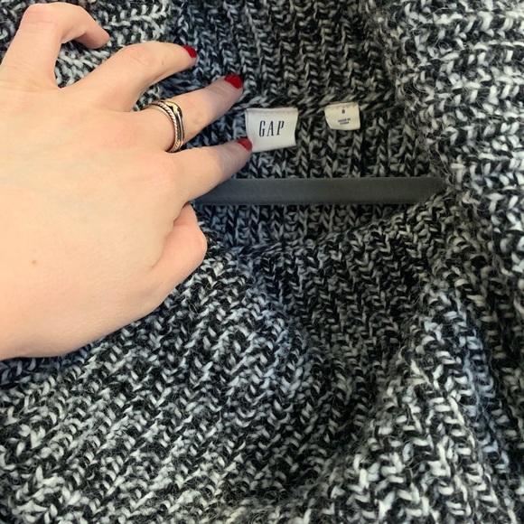 Gap Cowlneck Sweater, size S - Picture 2 of 2